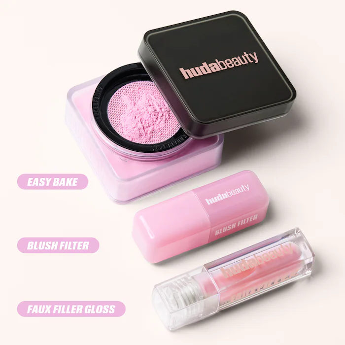 HUDA BEAUTY Easy Bake Blurring Loose Baking Powder