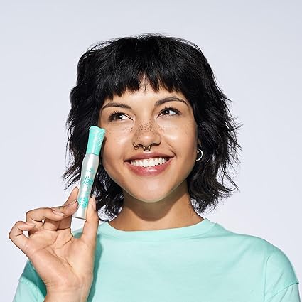 essence Lash Princess Mascara Primer for Extra Length & Volume - Image 5