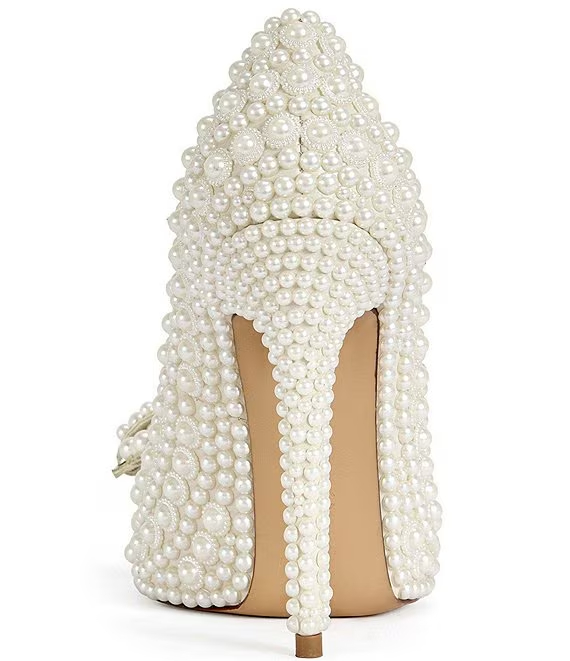 Azalea Wang Naamah Pearl Embellished Bow Pointed Toe Pumps - Image 3